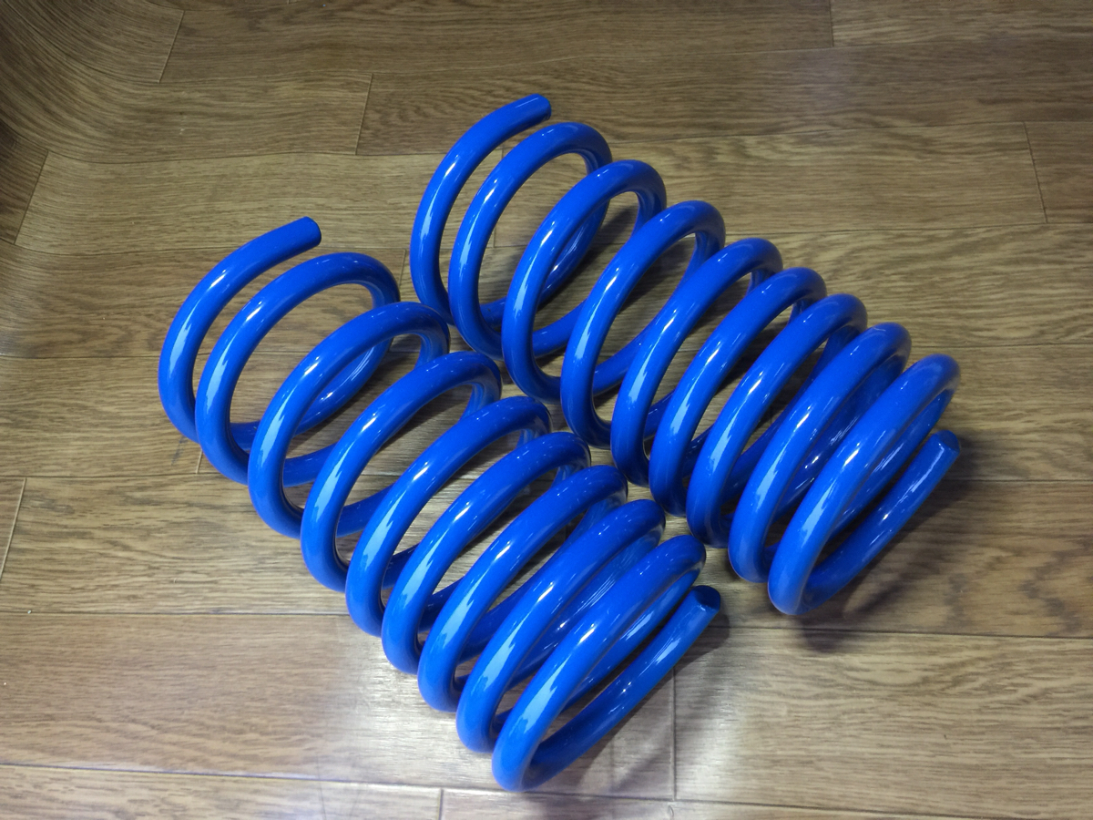 商用ハイゼットカーゴ/アトレーワゴン他 重量物積載時の尻下がり対策リアスプリング2本セット バネレートアップ+1巻 車高補正分付拍卖