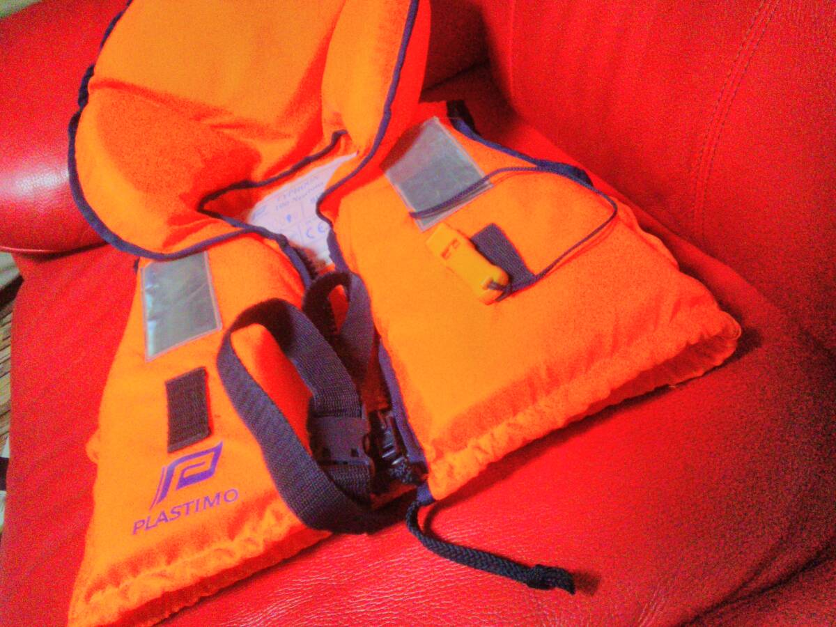 ライフジャケットkids.蛍光ホイッスル付きxs拍卖