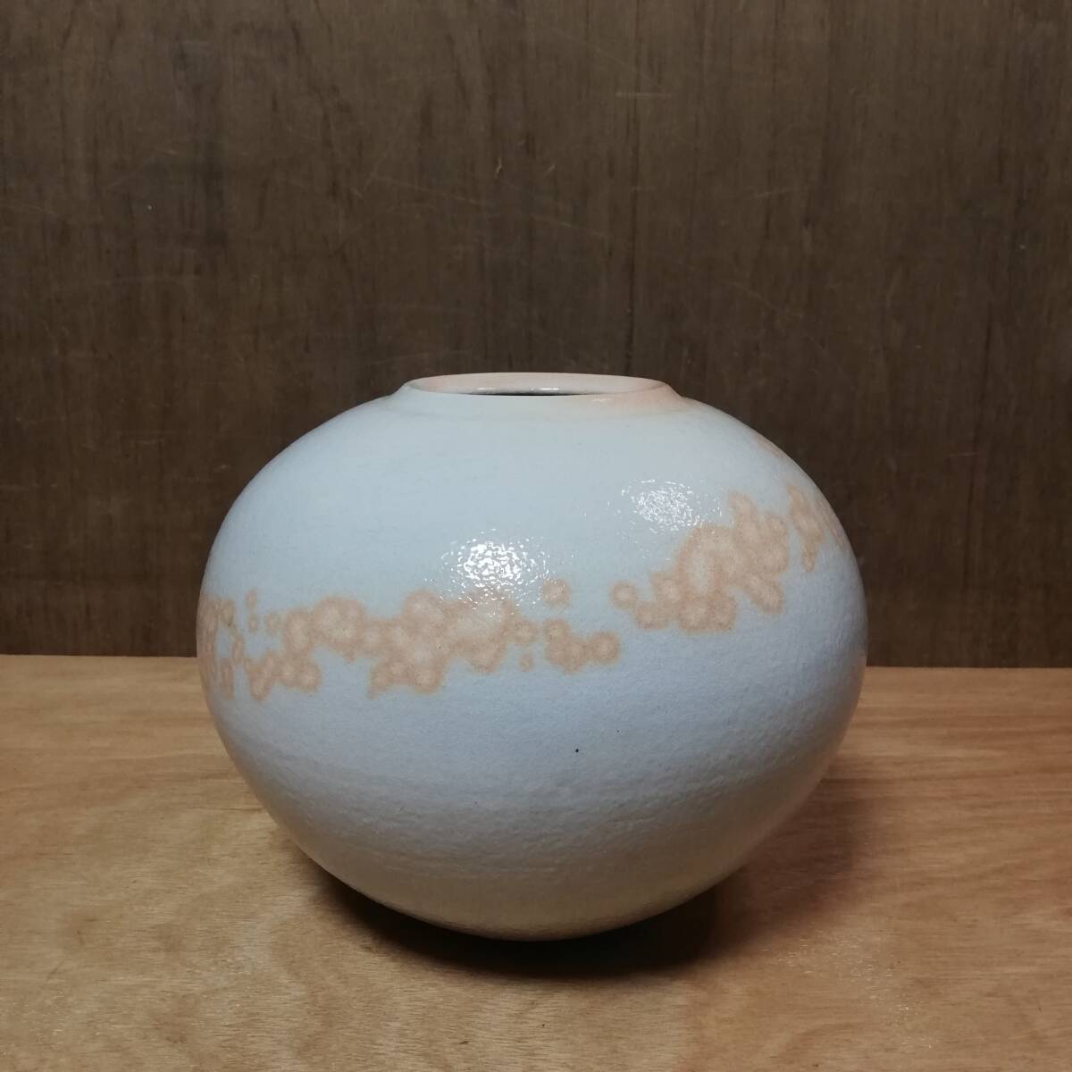 萩焼 椿秀窯 花入れ 花器 壺 花瓶 拍卖