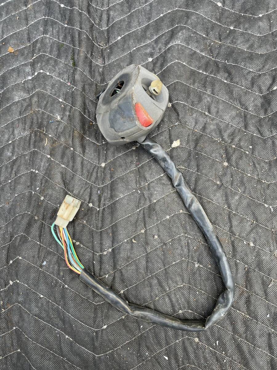 アディバ 左ハンドルスイッチ 大阪より 一台解体拍卖