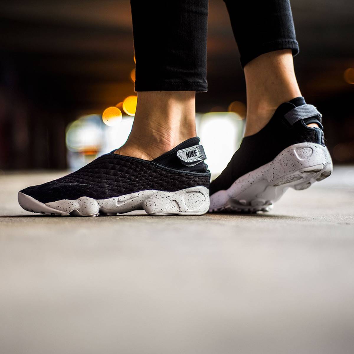 23cm●ナイキ リフトラップ NIKE WMNS RIFT WRAP SE 黒 白 BLACK リフト ラップ AIR RIFT 足袋 881192-001拍卖