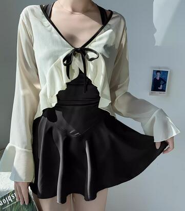 水着 レディース ワンピース 体型カバー 可愛い 2点セット セクシー ハイウエスト 大人 無地 肌守り おしゃれ 海水浴 温泉 旅行 黒白色拍卖