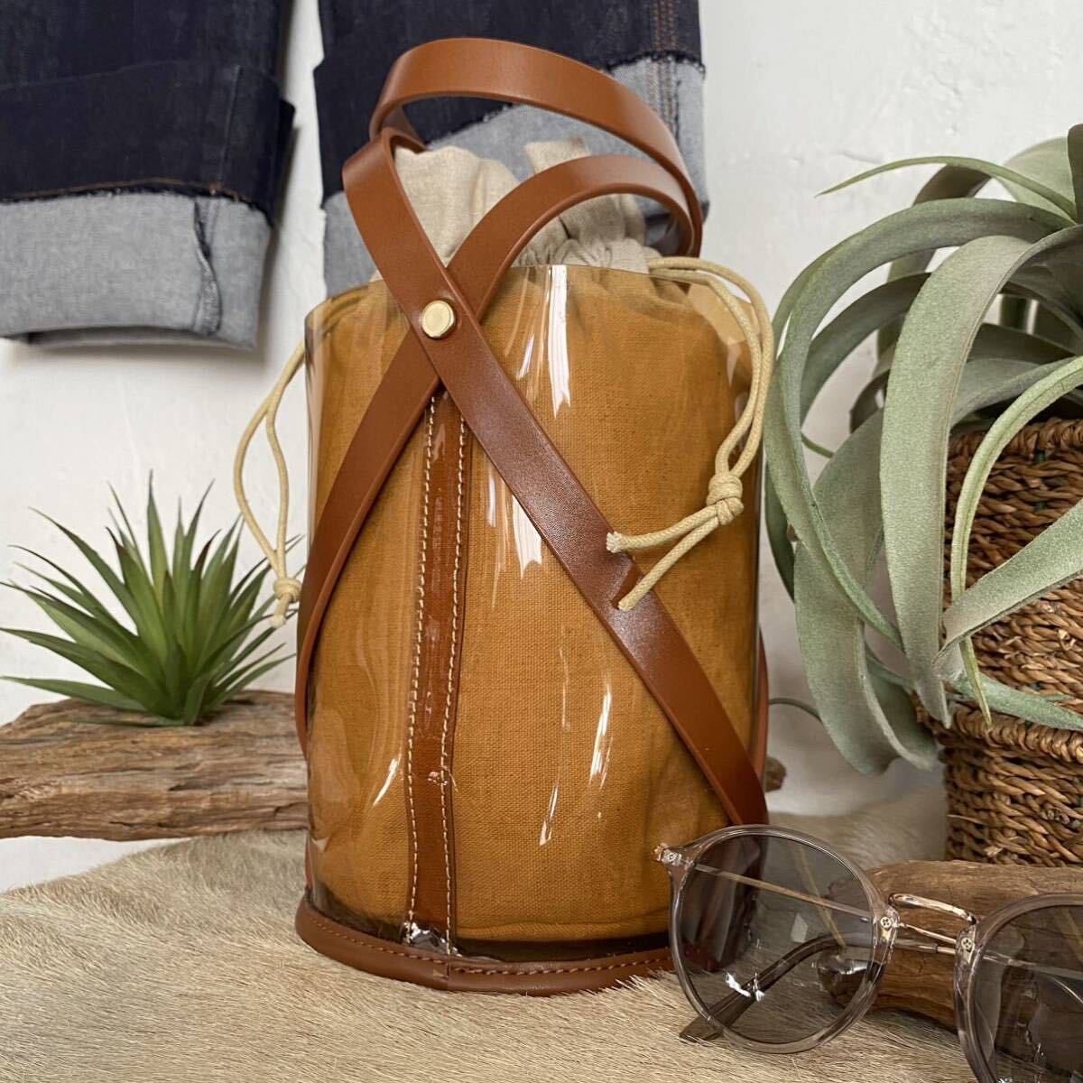 美品!cooco *ビニール×フェイクレザ−デザインバッグ* ハンドバッグ/ビニールバッグ拍卖