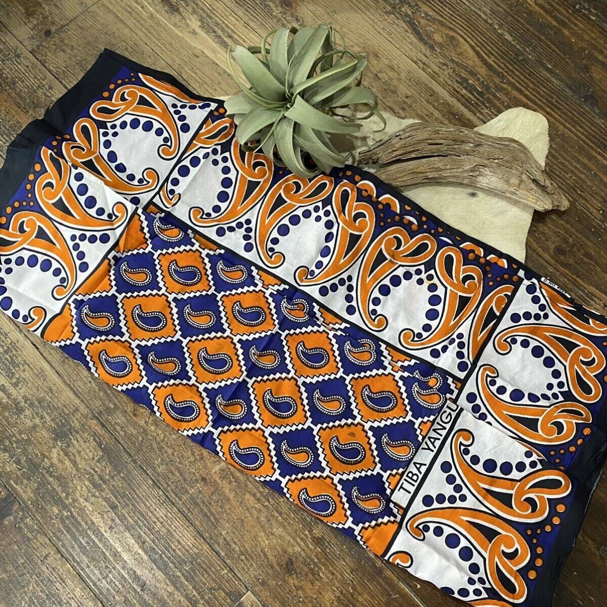 新品未使用!(訳あり品) *ペイズリー柄デザインカンガ* blue×orange/アフリカ布/布/敷物/アフリカンプリント布/布クロス/テーブルクロス拍卖