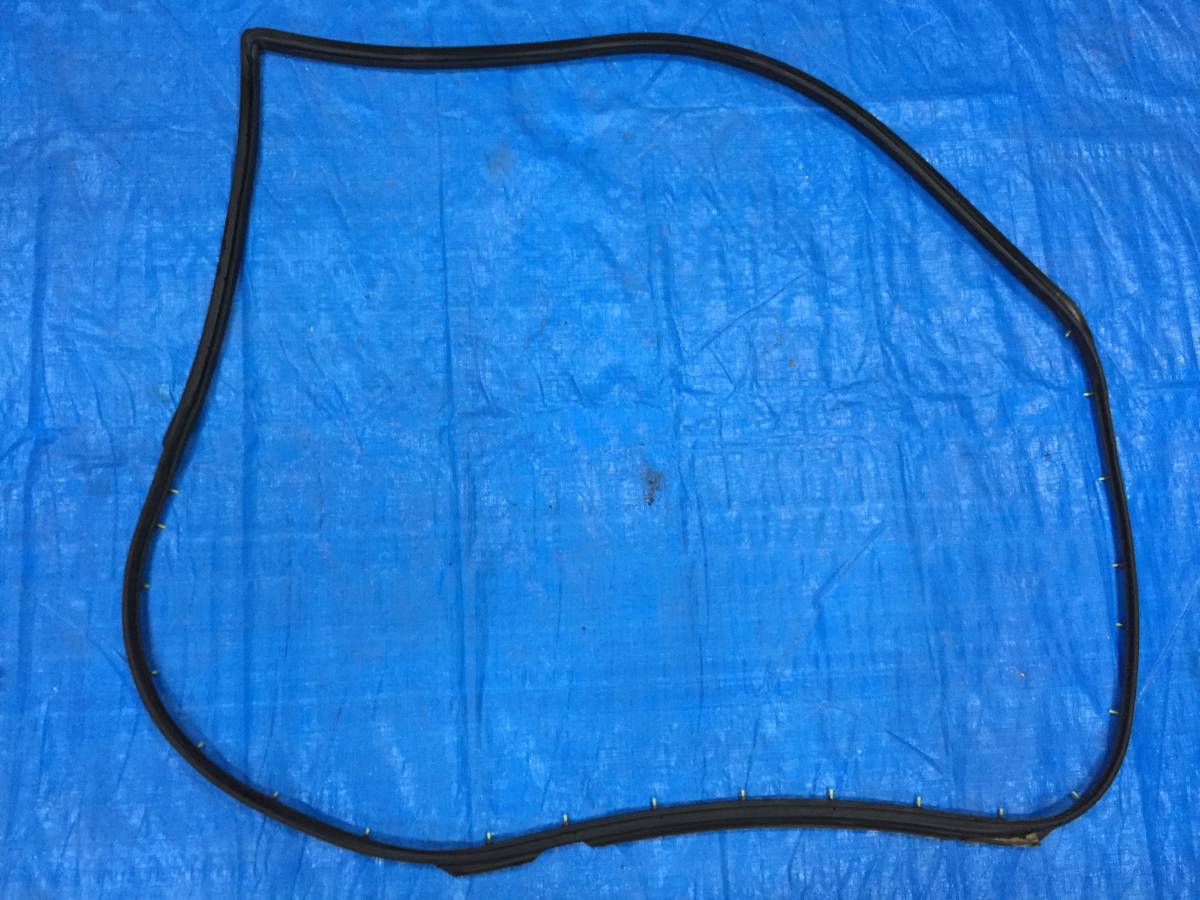 L3-9N ランクル 左 助手席 フロント ドア ウェザーストリップ ゴム ドア側 ランドクルーザー 80 FZJ80G FJ80,HDJ81,HZJ81 LAND CRUISER拍卖