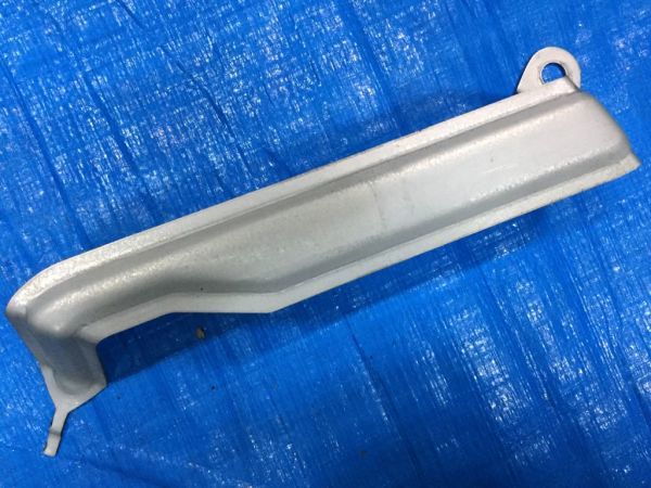 L1-533 ランクル ブラケット2 ランドクルーザー 80 FZJ80GFZJ80G,HDJ81,HZJ81拍卖