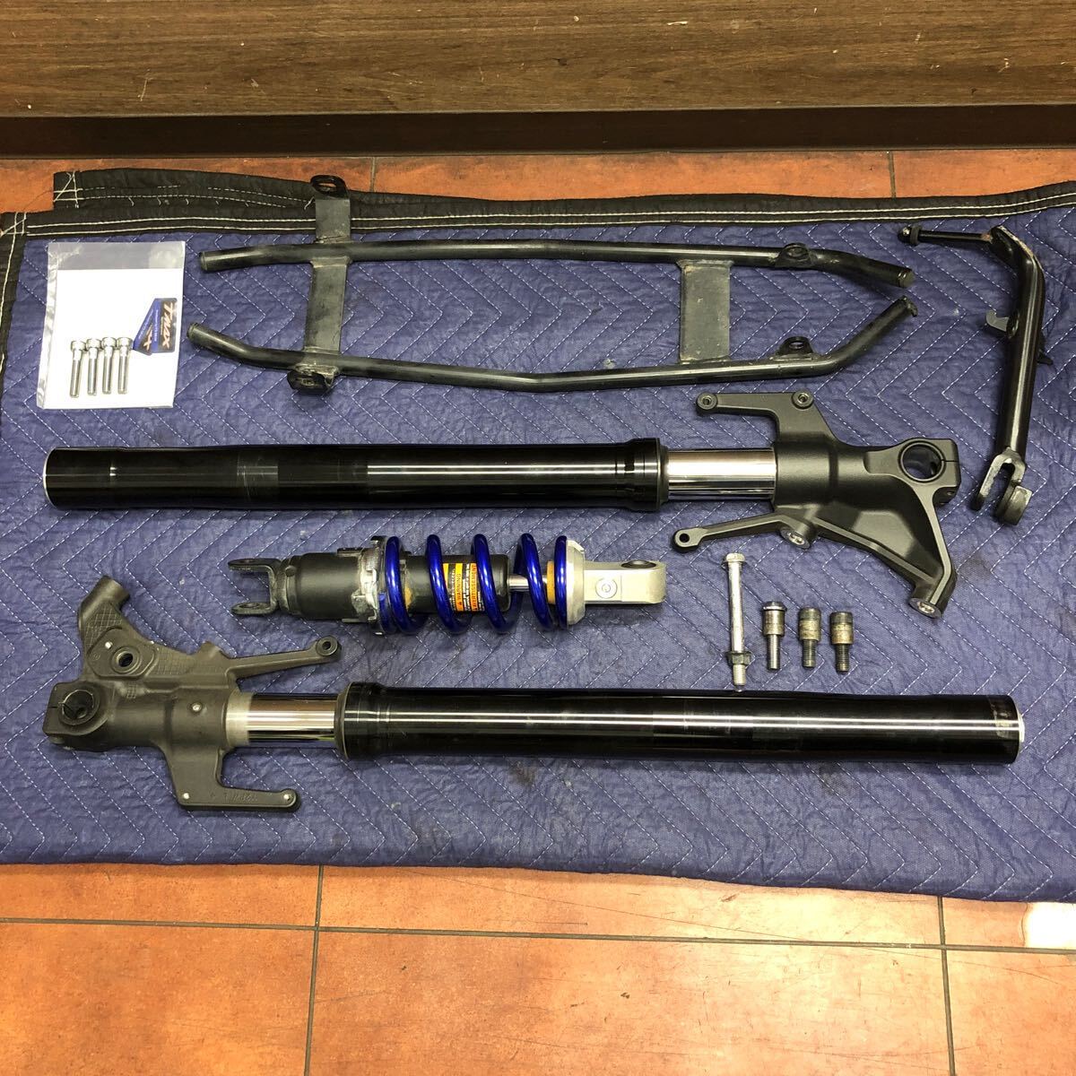 ・TMAX 外し ローダウンサスペンションキット拍卖