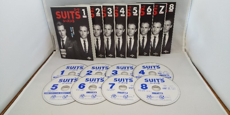 090-3139 送料無料 SUITS シーズン3 全8巻 レンタル版 ジャケットとディスクのみ拍卖