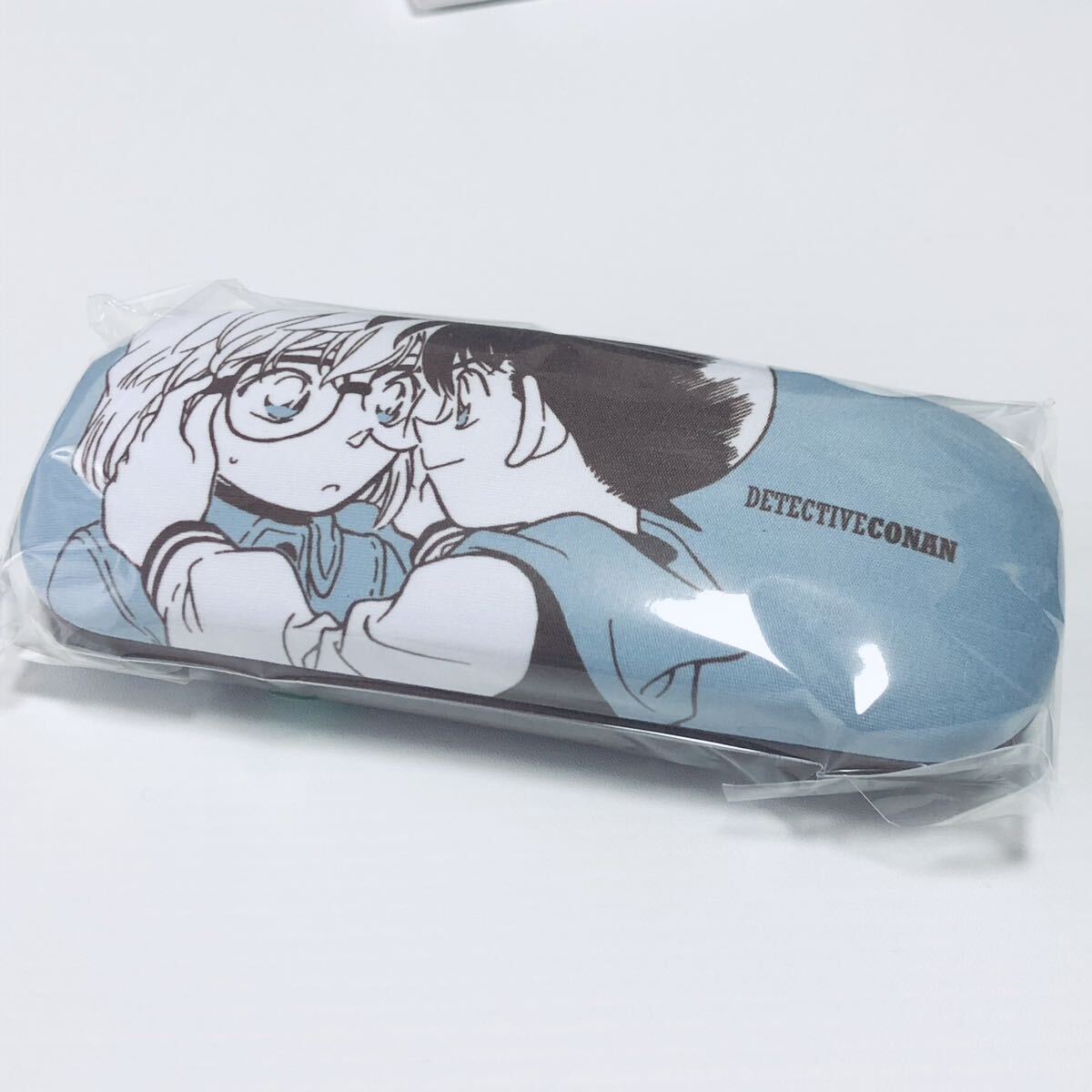 新品 送料無料★新商品★コナン探偵社限定 名探偵コナン メガネケース コナン&哀 鳥取県北栄町拍卖