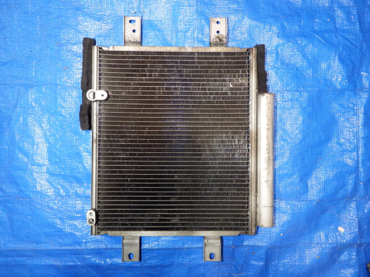 【AB004】 ダイハツ エッセ 純正 コンデンサー エアコン 冷却 A/C 板金 中古 5速 MT L235S DAIHATSU ESSE拍卖