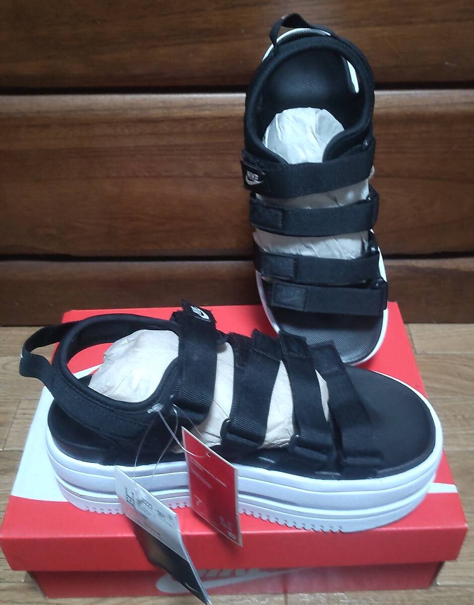 32*【新品箱付タグ付】*NIKE ナイキ アイコン クラシック サンダル 厚底 ブラック 24㎝ サイズ7 送料無料拍卖