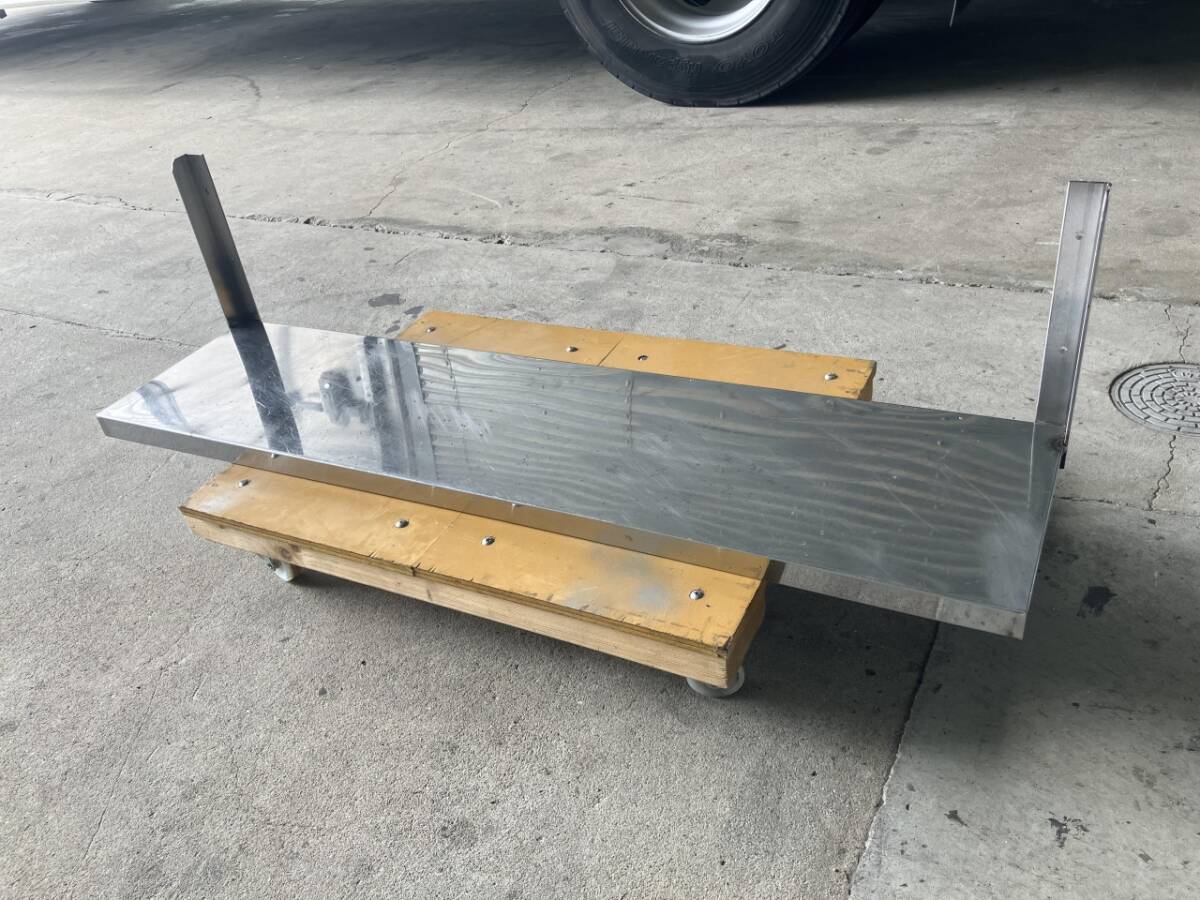 平棚 1000×250×250 棚 固定式 壁掛 業務用 店舗用品 厨房用品 飲食店 ステンレス 調味料棚 作業機器 板金 内装 105360拍卖