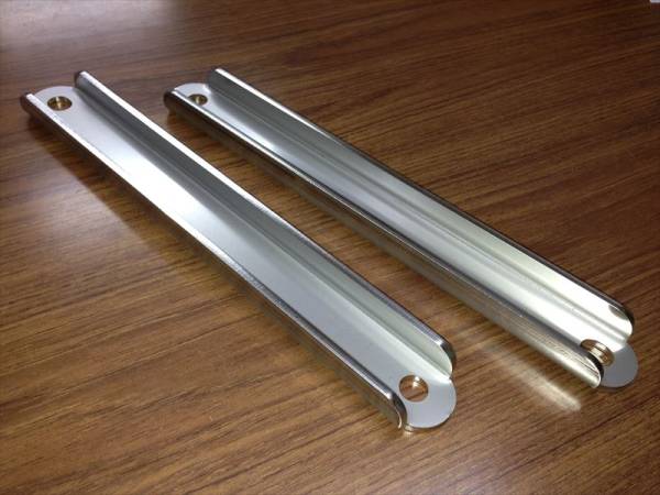 16アリスト 17マジェスタ 末次製作所 オリジナル強化リヤメンバーブレース拍卖