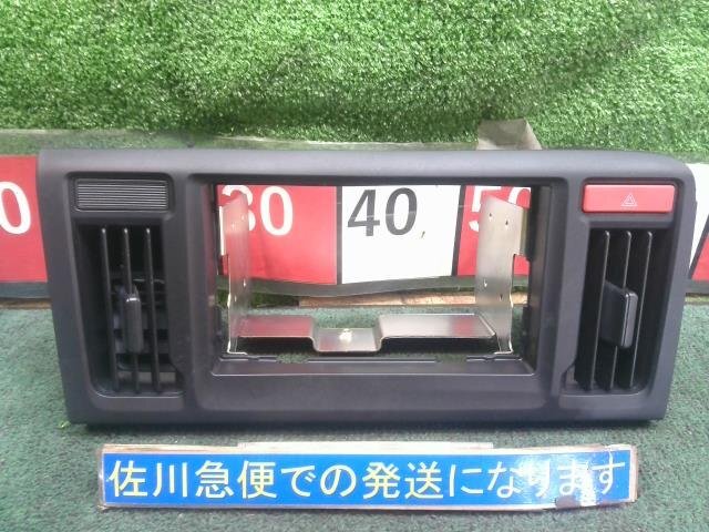 ホンダ N-WGN G JH2 純正 オーディオパネル パネル 内装 77251-T6G-00 ブラケット付 傷少々 現状販売 中古拍卖
