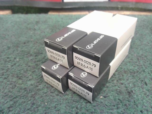 ★単品仕入れ商品★ イリジウムプラグ スパークプラグ プラグ 4本セット 90919-01211-79 IFR6A11 №1 ★レターパック★拍卖