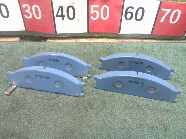 ★単品仕入れ商品★ ブレーキパッド 日産 ラルゴ NW30 NCW30 フロント用 左右セット V9118N051 №4拍卖