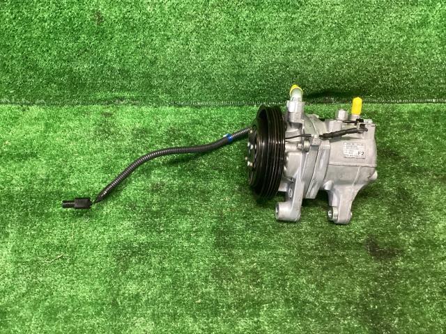 N-BOX 6BA-JF4 A/Cコンプレッサー L 4WD NH830M 38810-6W2-J01拍卖