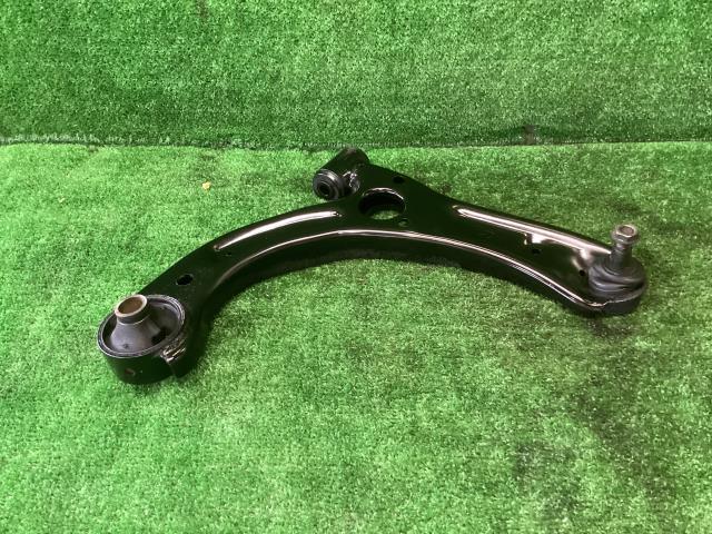 タント DBA-L375S 右Fロアアーム Xスペシャル G51 48068-B2041拍卖