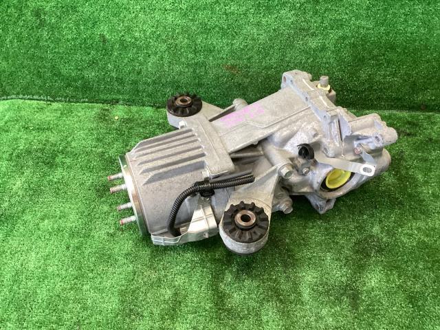 アウトランダー DBA-CW5W RリジットデフASSY G 4WD 7人 A31 3501A114拍卖