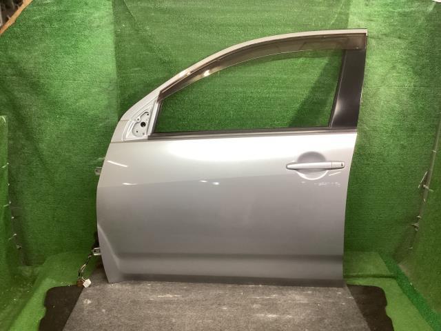 アウトランダー DBA-CW5W 左FドアASSY G 4WD 7人 A31 5700B395拍卖