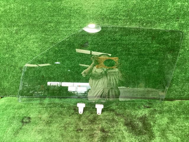 スイフト CBA-ZC32S 左Fドアガラス スポーツ ZMV 84502-71L00拍卖