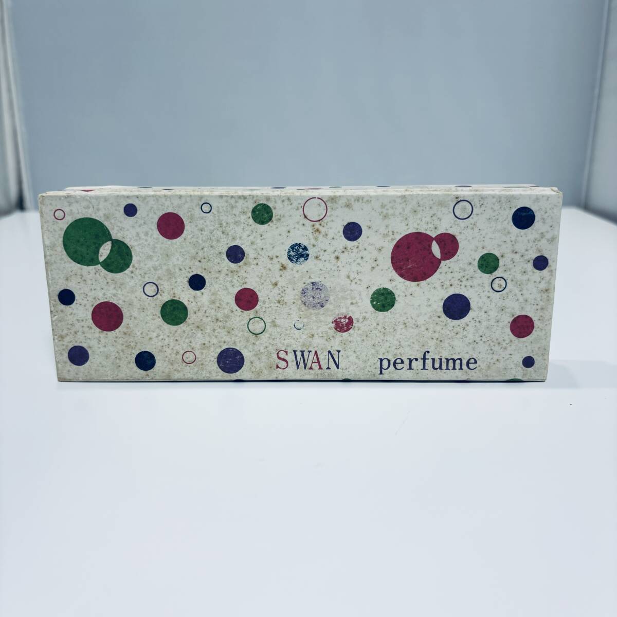 K0843 SWAN perfume ミニ香水6本セット拍卖