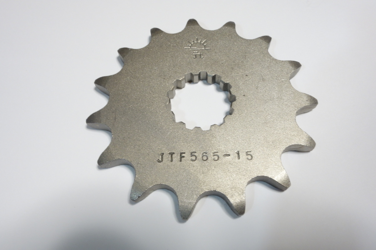 送料無料■JT SCM強化フロントスプロケット 15T ER-6N/ER-6F Ninja400/650/R べルシス650/ABS W800 Z650/ABS(17-18)GRADIUS400 新品拍卖