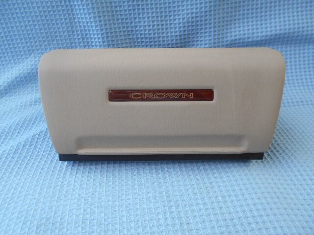 クラウン 純正 JZS171 ナビゲーション ユニット カバー パネル拍卖