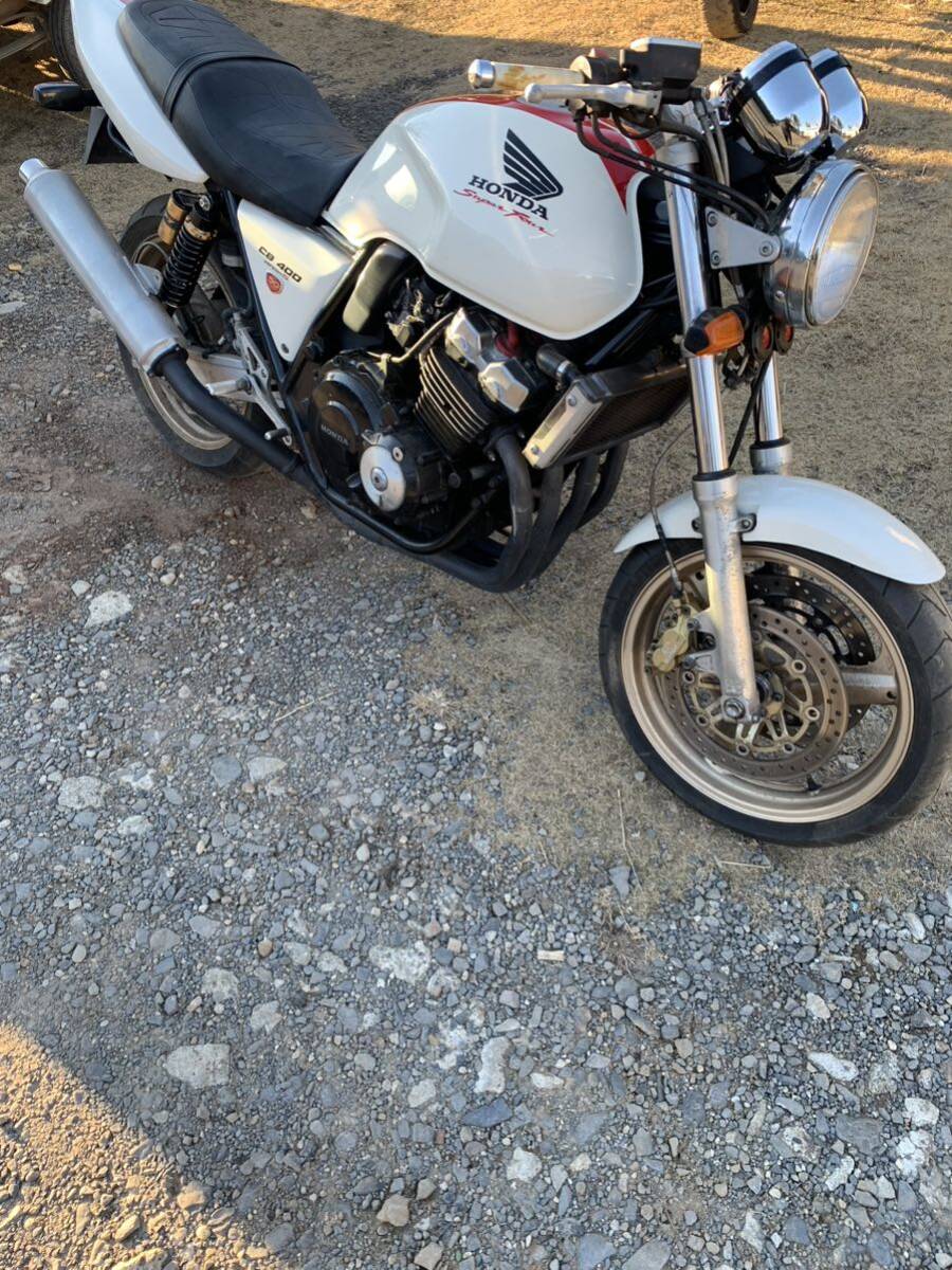 CB400SF NC31 バージョンS 50周年記念 白 エンジン実働 配達可能 下取可能 部品、車系も可拍卖