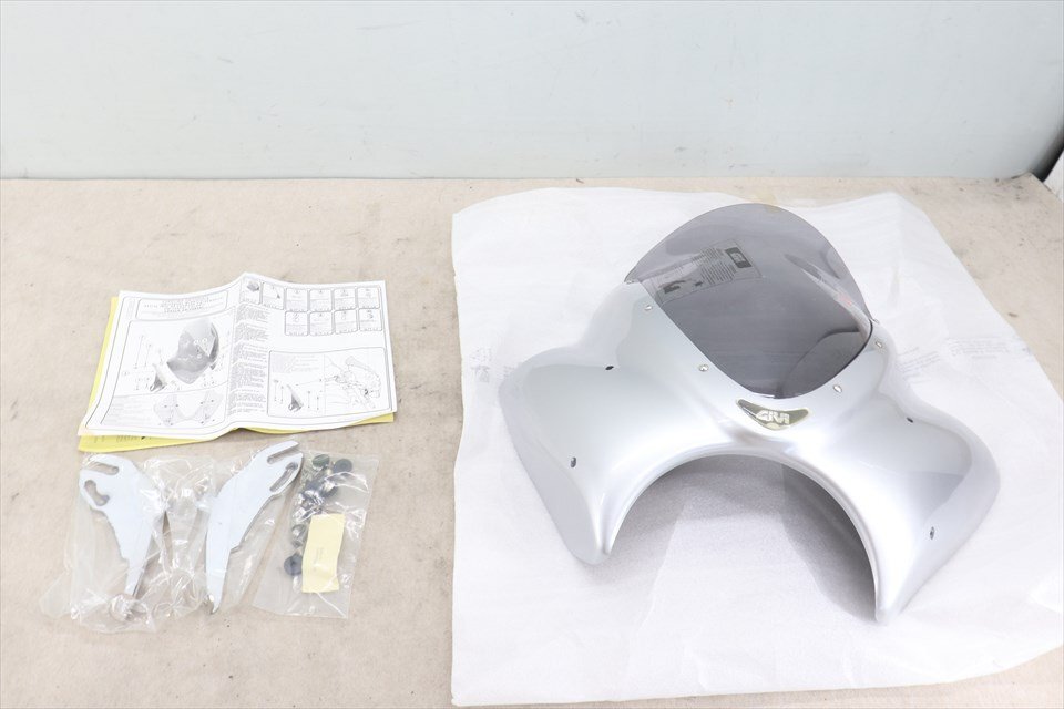 327536 ネイキッドバイク用 GIVI メーターカウル ライトカウル ビキニカウル ハーフカウル 未使用品 CB XJR ゼファー拍卖