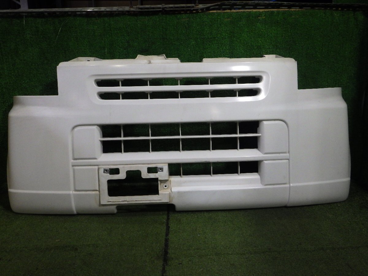 ◆ スズキ エブリィバン DA64V 【 純正 フロントバンパー 】素地 白 中古 F270 2H16-2 ◆拍卖