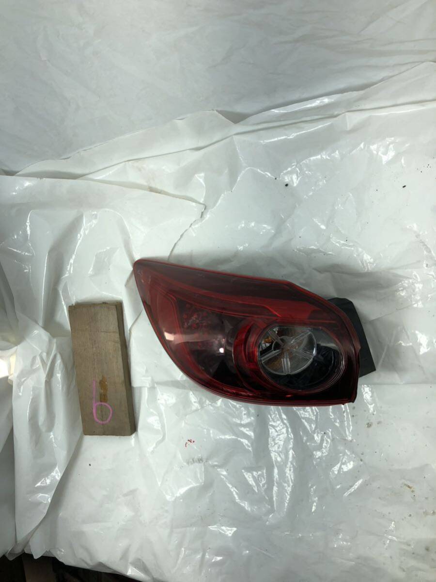 h6.39 アクセラ BM2FS 左テールランプ コイト 220-41981 LED テールライト 左側助手席側拍卖