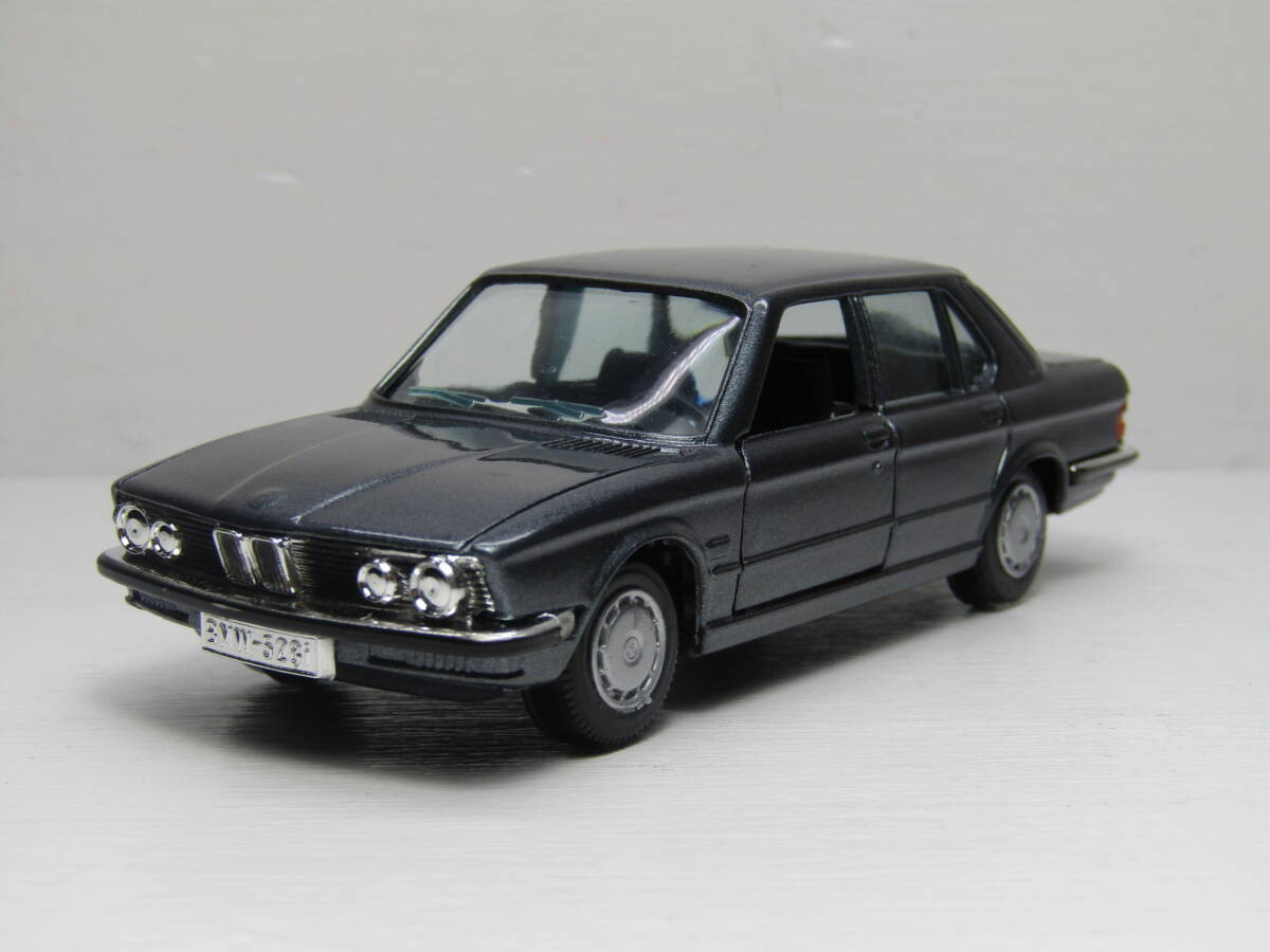 BMW 528i 1/43 Made in West Germany GAMA製 5シリーズ 1149 M 当時物 本体のみ 美品 旧西ドイツ製 当時物 ガンメタ ガマ GAMA 拍卖