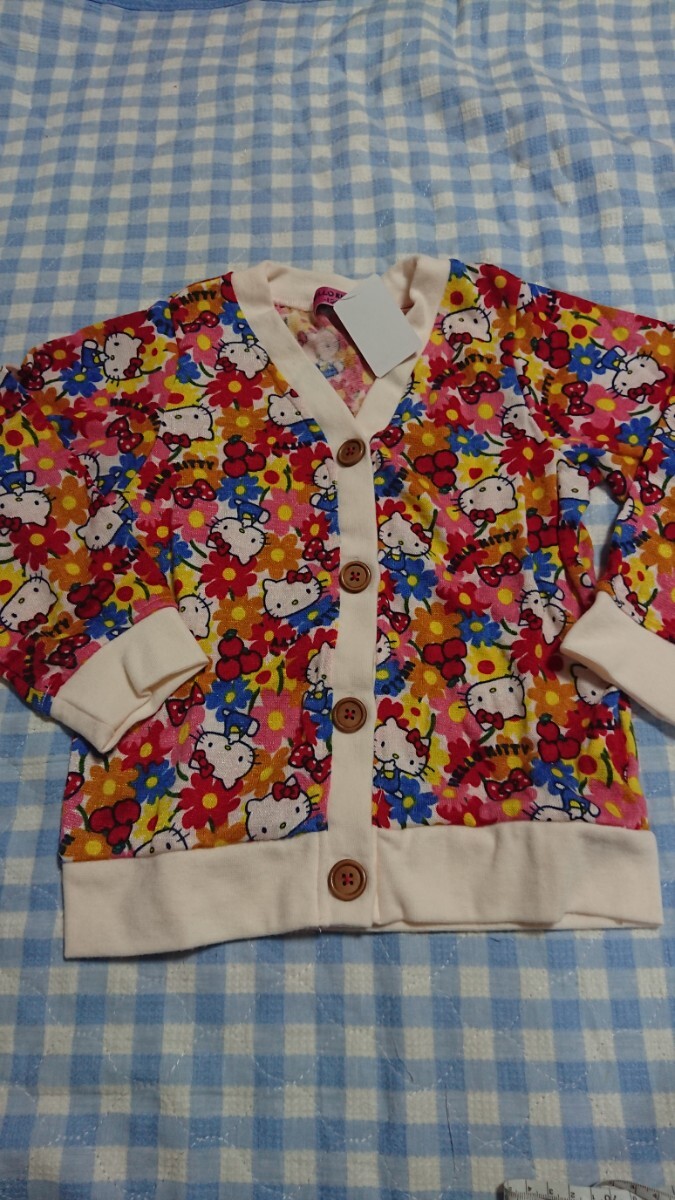 〇147☆未使用・保管品・タグなし☆キティちゃん☆ニットソー総柄カーディガン 120拍卖