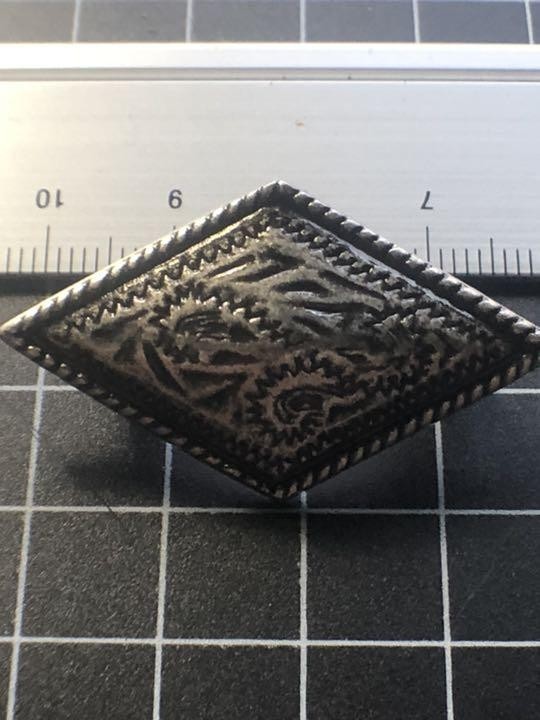 ニッケル製★唐草コンチョ★ひし形★アラベスク模様拍卖