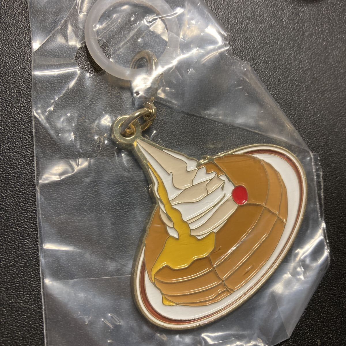 コメダ珈琲 一番くじ D賞 シロノワール マーカーメタルチャーム グッズ キーホルダー ストラップ拍卖