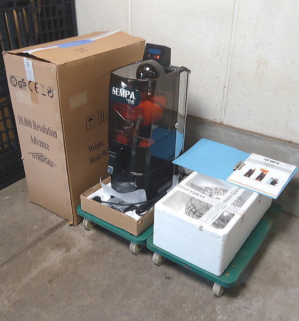 ★新品 税込 業務用 日本オートフォート 単相200V 卓上型 フレッシュ ドリンク メーカー ジュース サーバー OL41ADVANCE 2WOH ME 生搾り機拍卖