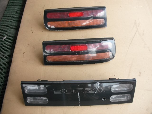 『B222』GZ32,VG30DE,フェアレディZ,GCZ32,左右 テールライト,リアガーニッシュ セット,d22z拍卖