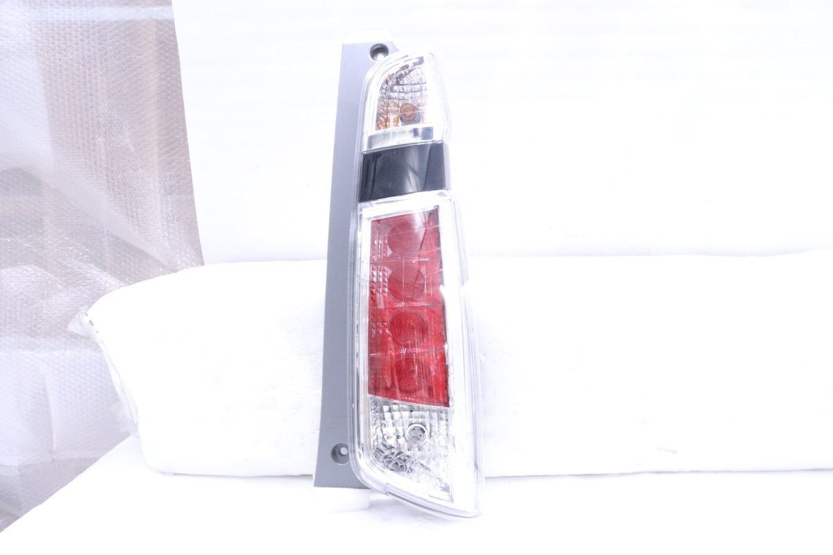 47-879★美品★後期 LED JH1 N-WGN★右テールライト STANLEY W1400 打刻:A ASSY 純正★ホンダ (DM)拍卖