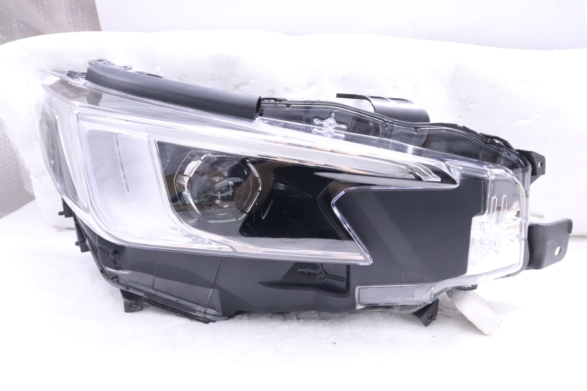 47-1193★美品★LED VN5 レヴォーグ★右ヘッドライト GT-H スポーツ KOITO 100-60446 打刻:EA ブラック ★スバル (UK)拍卖