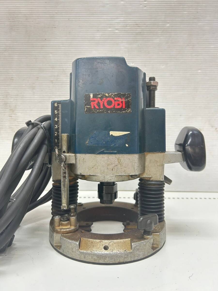 【中古品】【0924】★RYOBI ルータ(ブレーキ付き)R-502S ITBRS0MS8QTK拍卖