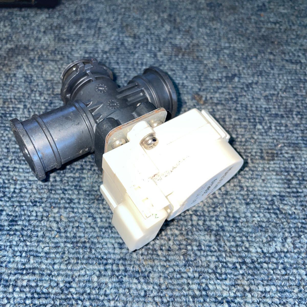 回転動作確認 日立 ヒートポンプ給湯機 BHP-TAD373E 中温水混合弁 NSAE001N13 エコキュート 電動弁 ミキシング バイパス弁拍卖