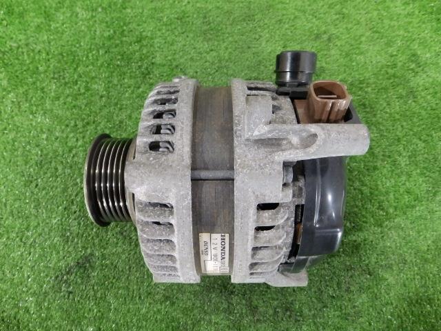 ステップワゴン DBA-RK1 ジャンク!! オルタネーター/ダイナモ R20A CSJ2260 31100-R0A-003 241630/231678拍卖