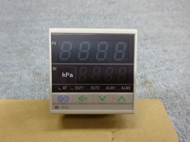 RKC 理化工業 電子温度調節器 CB100 D501 デジタル指示調節器 デジタル温度調節計 温調器 温調計 C1018拍卖