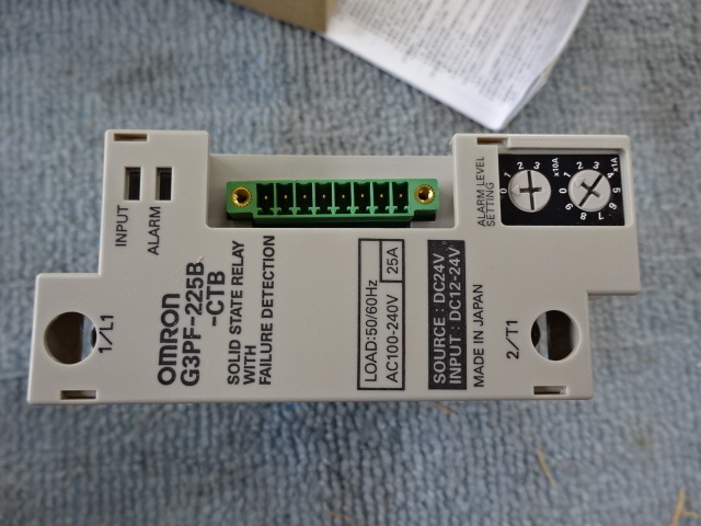 オムロン CT内蔵ソリッドステートリレー G3PF-225B ソリッドステイトリレー SSR 無接点リレー D402拍卖