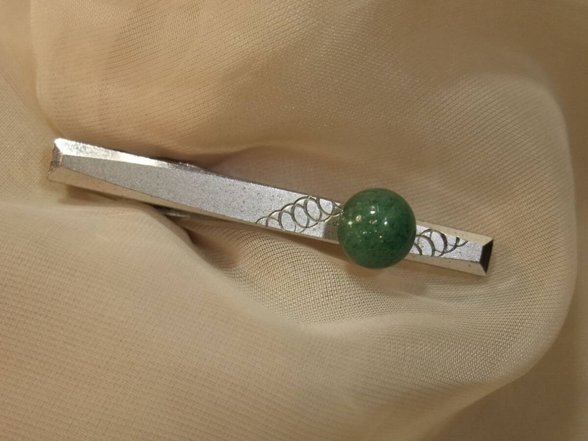 昭和レトロビンテージ系タイピン人気タイバーアンティークデザイン美品!人気のレトロなヴィンテージテイストのネクタイピンe11拍卖