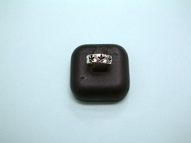 //*★ マリファナ 葉っぱ トゥリング シルバー 草 ☆ 足の指輪 SILVER 925★ フリーサイズ拍卖