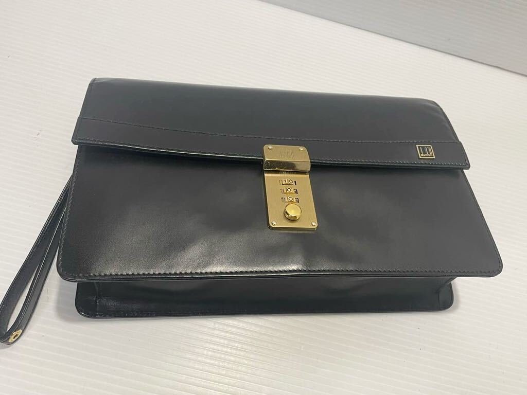 t50■ ほぼ未使用 dunhill ダンヒル レザー ブラック セカンドバッグ クラッチバッグ 本革 ダイヤルロック式拍卖