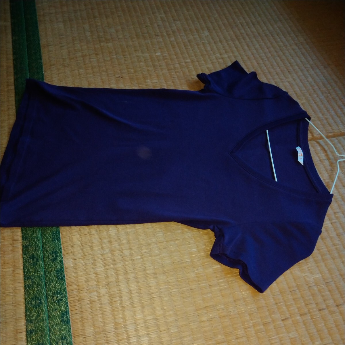 UNIQLO カットソー Tシャツ 半袖 古着(断捨離)拍卖