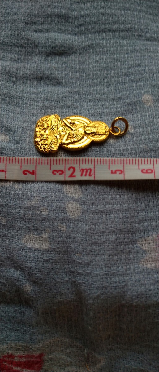 ペンダントトップ 仏像 金色 ゴールド【断捨離】拍卖